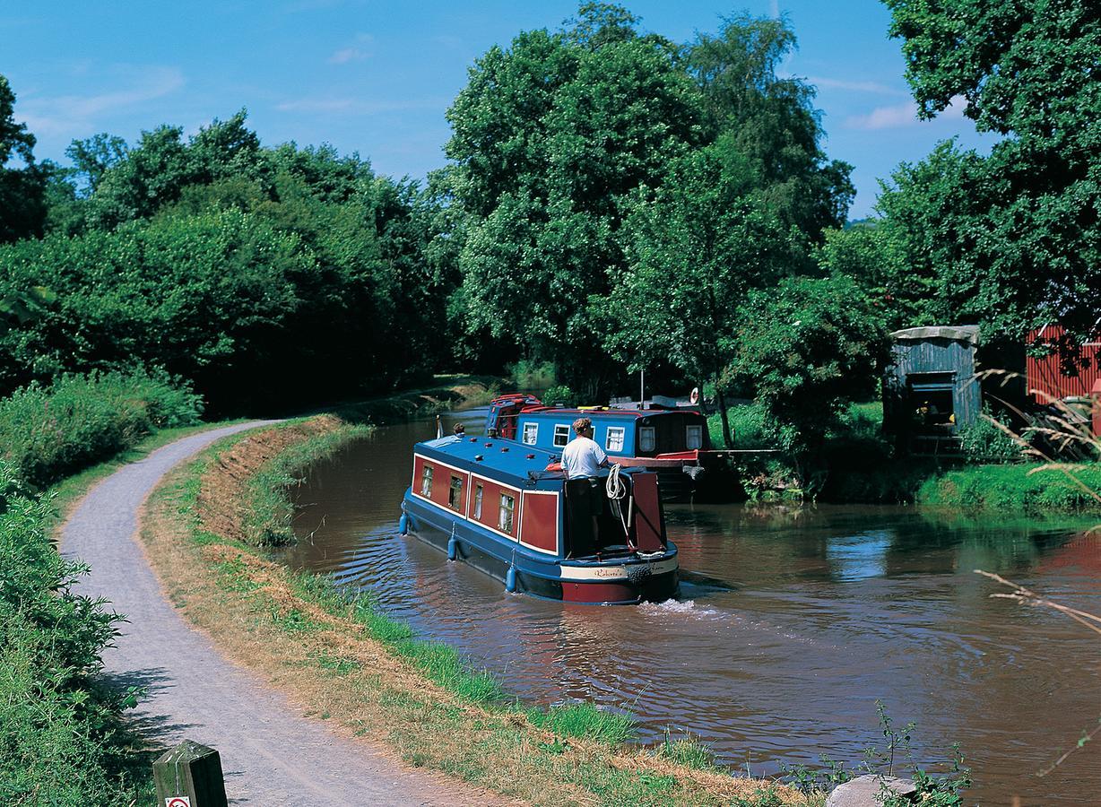 Sound Of The River Talgarth Exterior photo