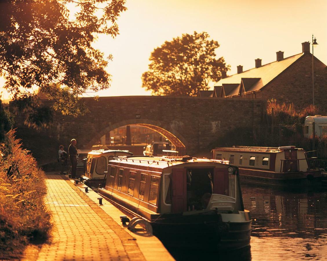 Sound Of The River Talgarth Exterior photo